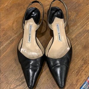 Manolo Blahnik Carolyne Black Leather Slingback